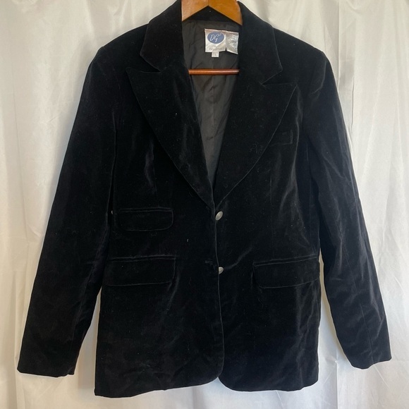 DG2 by Diane Gilman Jackets & Blazers - DIANE GILMAN Women’s Velvety Black Blazer Silver Button Sport Coat Jacket Small